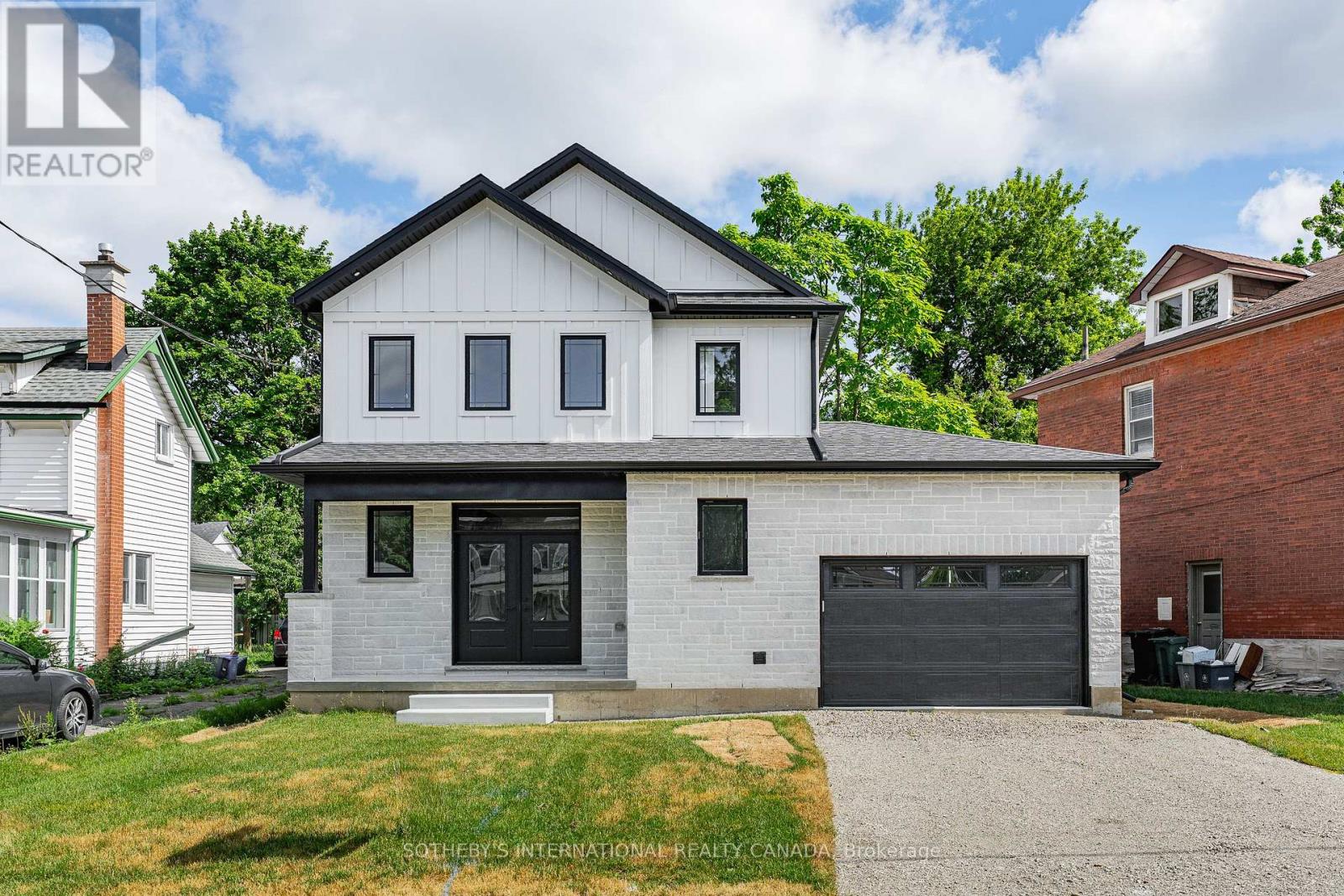 42 Rich Avenue, Cambridge, Ontario  N1R 2A5 - Photo 2 - X13019544