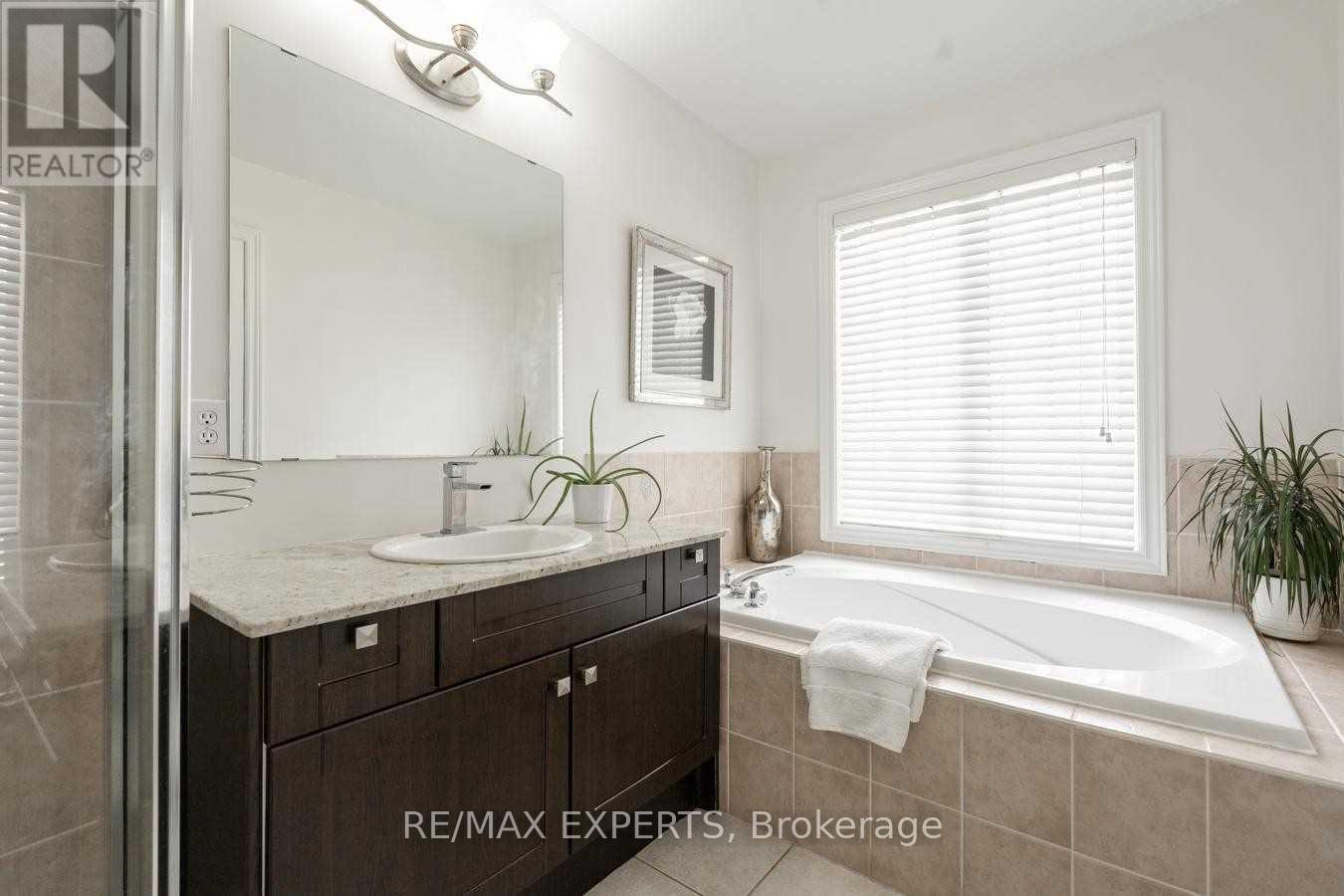 353 Napa Valley Avenue, Vaughan, Ontario L4H 1Y7 - Photo 20 - N13457090