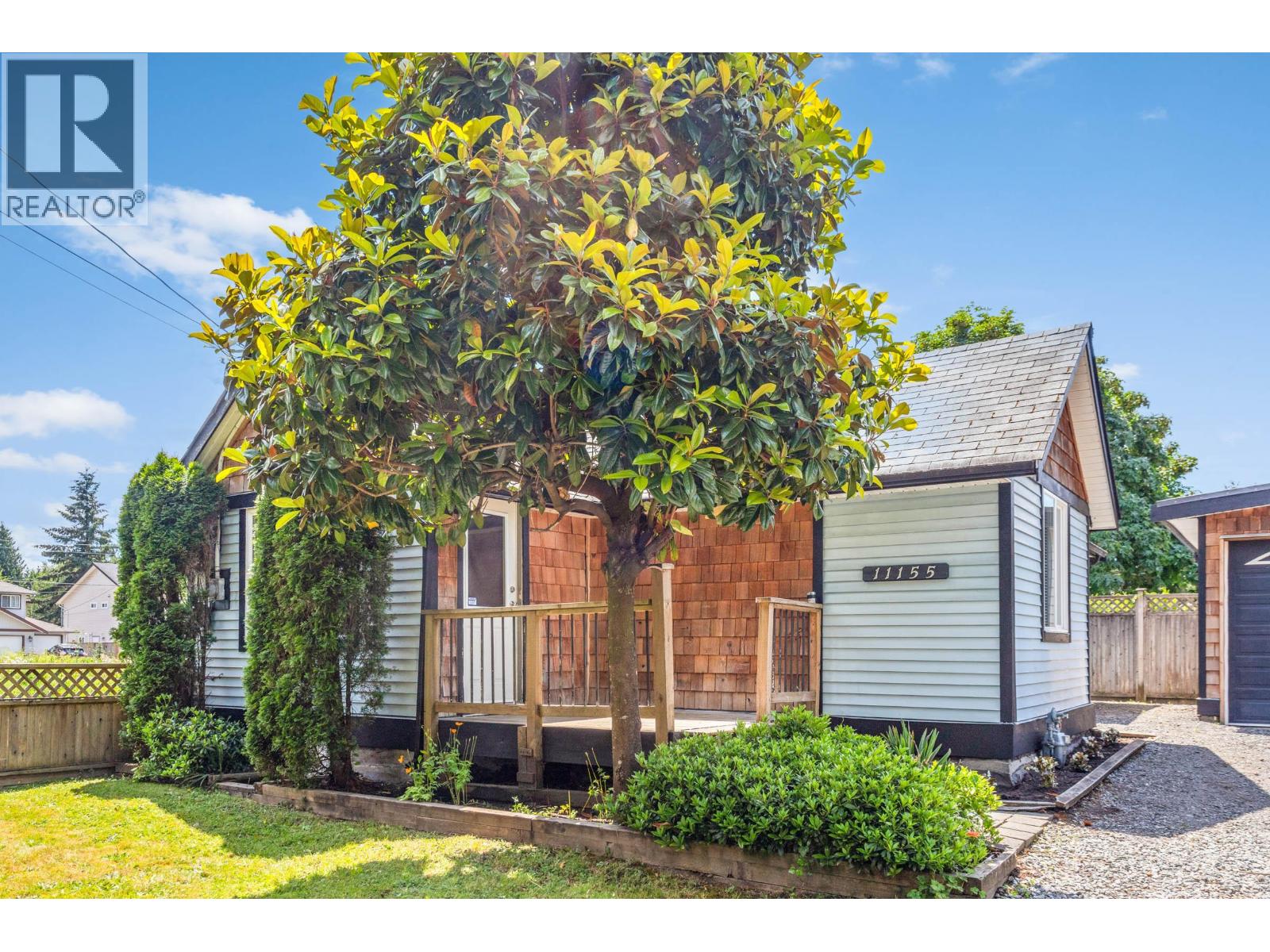11155 Princess Street, Maple Ridge, British Columbia  V2X 1M8 - Photo 3 - R3135909