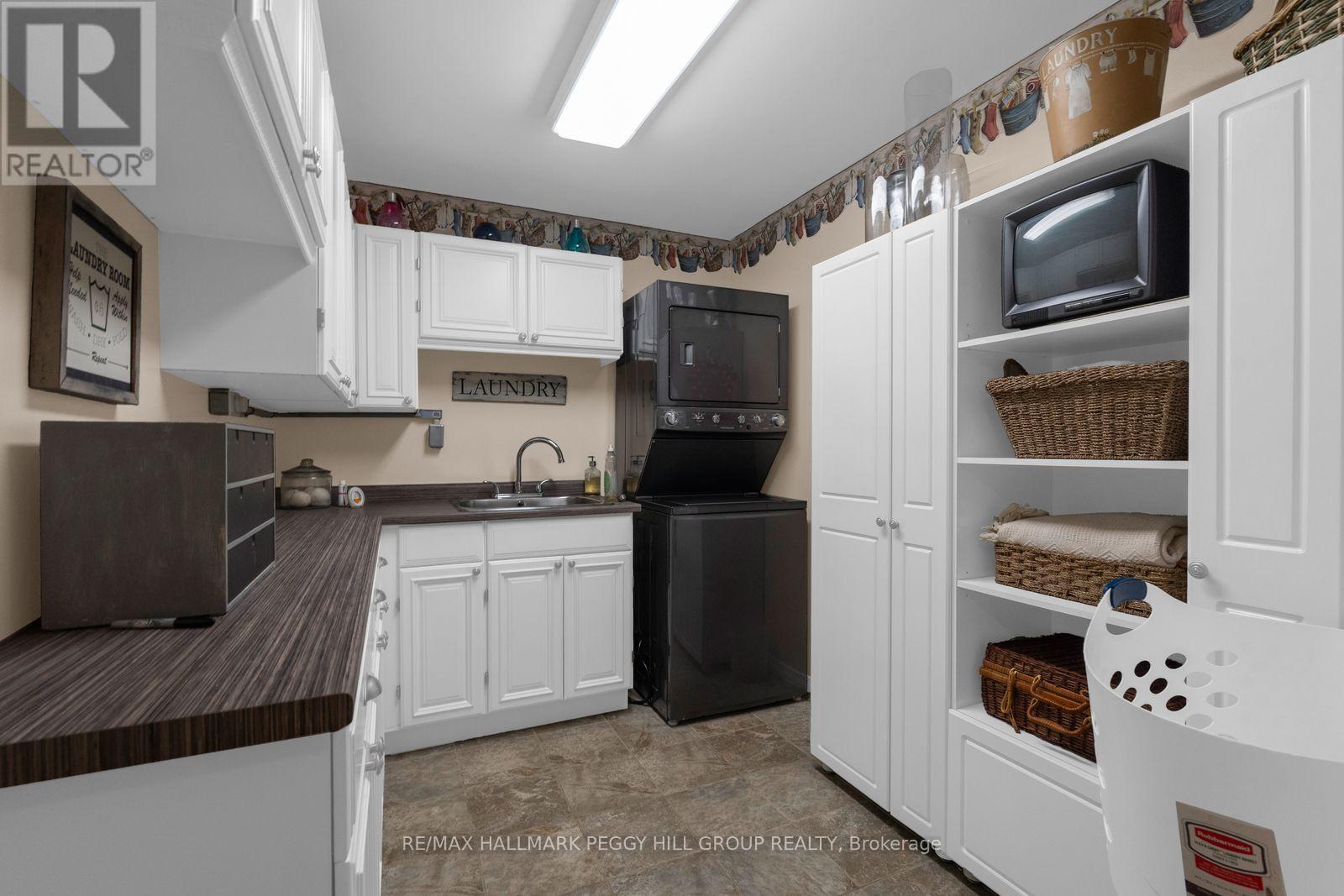 22 O'donnell Court, Penetanguishene, Ontario  L9M 2A6 - Photo 14 - S13457244