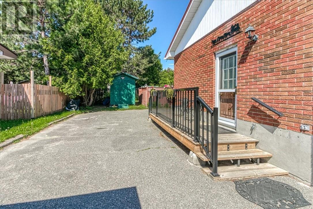 4681 Rita Street, Hanmer, Ontario  P3P 1X6 - Photo 3 - 2128623