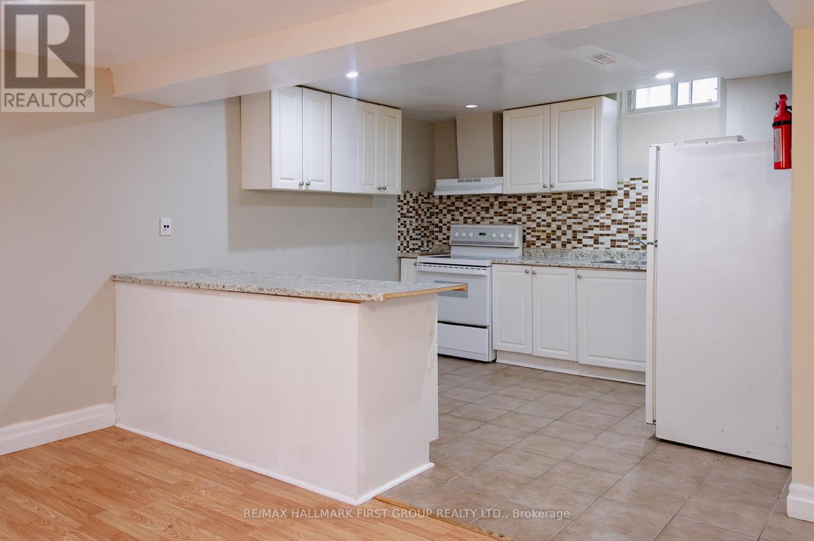 1702 Greenvale Crescent, Pickering, Ontario  L1V 4W7 - Photo 16 - E13248230