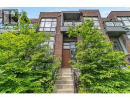 9136 BATHURST STREET, Vaughan, Ontario