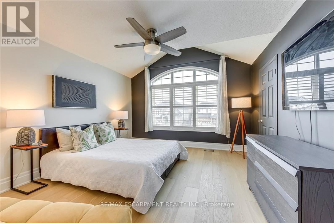 4267 Sarazen Drive, Burlington, Ontario  L7M 4Z2 - Photo 43 - W13209842