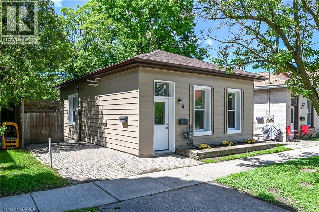 6 Duke Street, Brantford, Ontario  N3T 3T3 - Photo 3 - 40839426