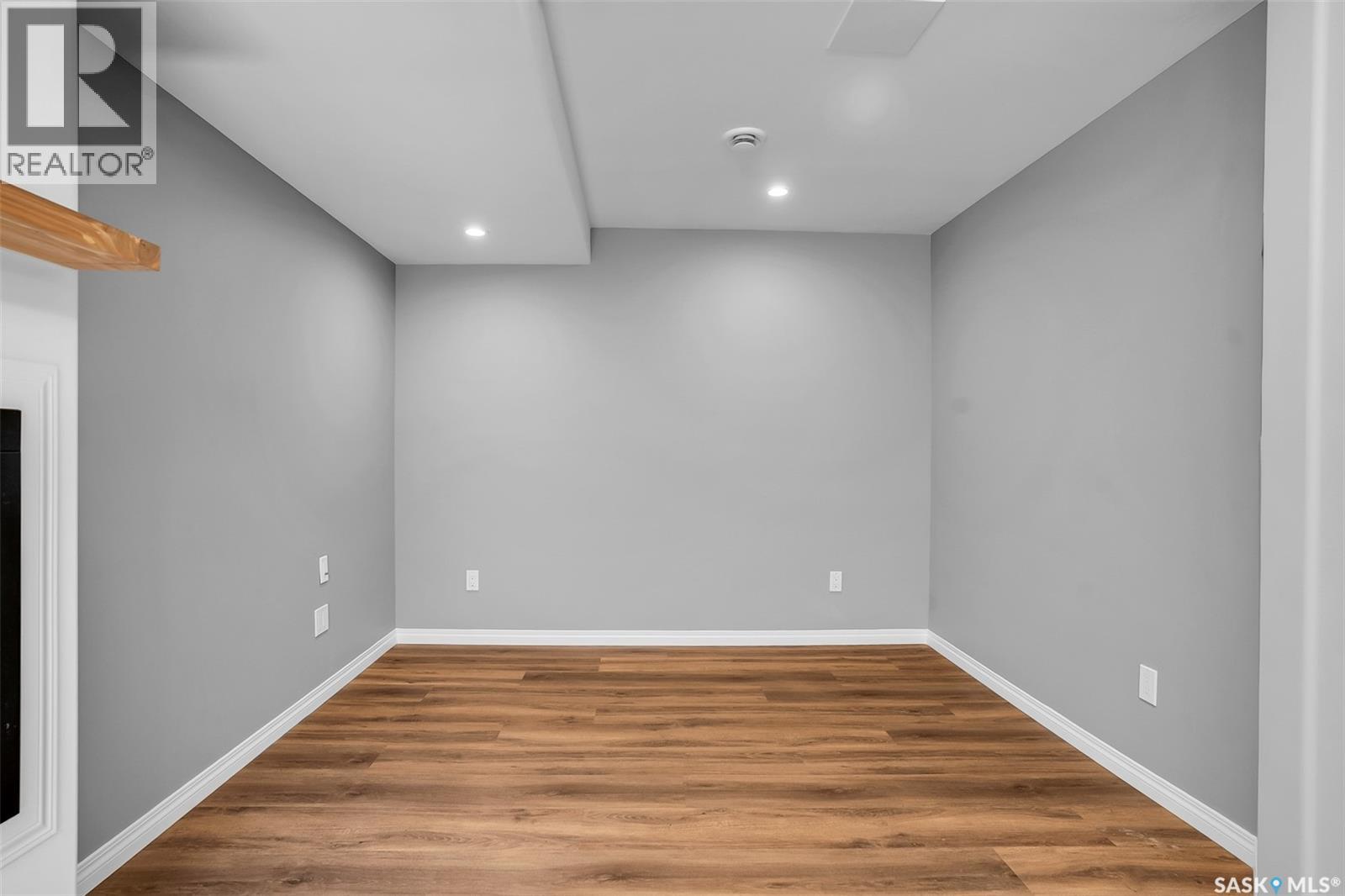 643 Hampton Circle, Saskatoon, Saskatchewan  S7R 0K1 - Photo 27 - SK039750
