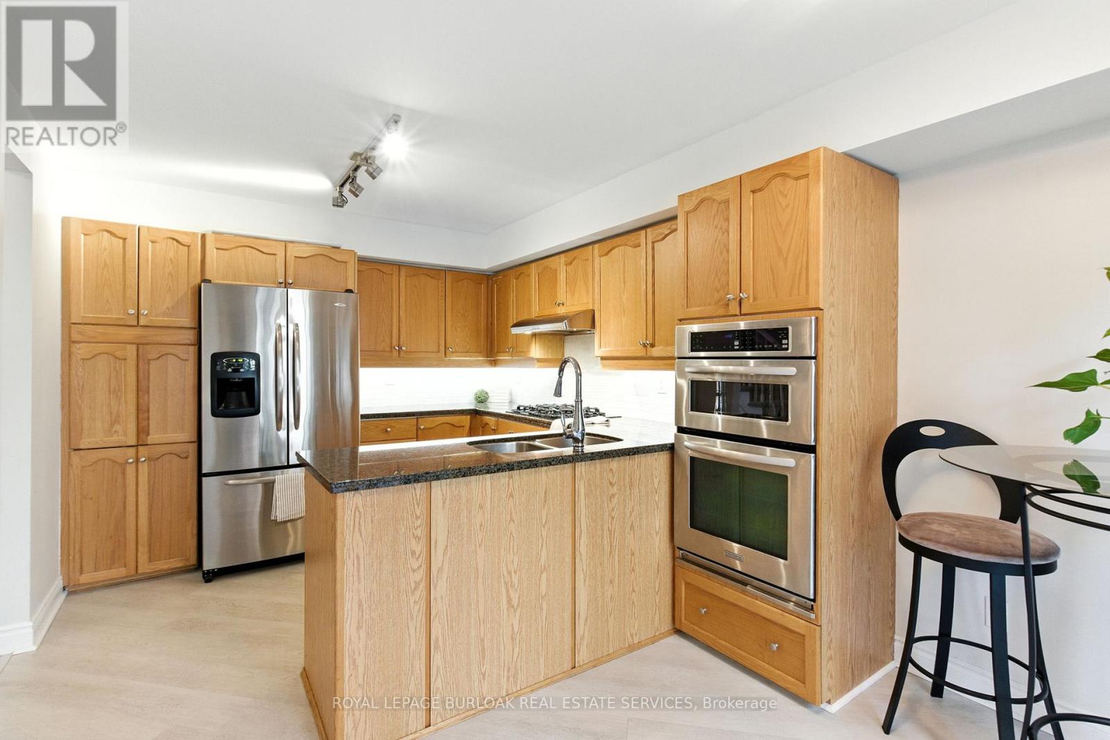 7 - 442 Maple Avenue, Burlington, Ontario  L7S 2L7 - Photo 10 - W13457098