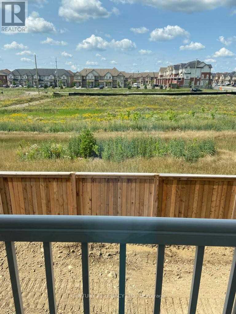 12 Affusion Road, Brampton, Ontario  L7A 5G1 - Photo 2 - W13457116