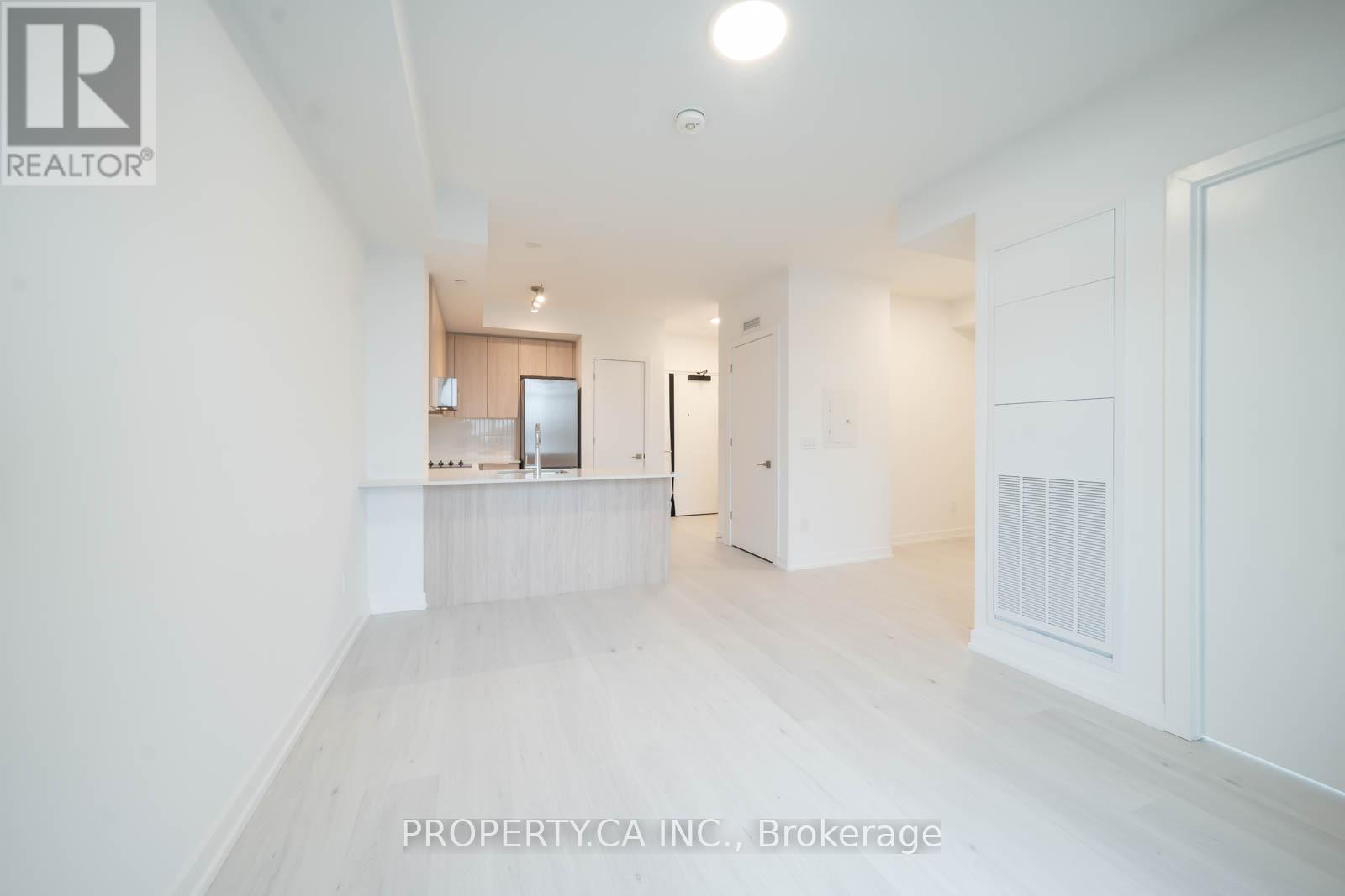 220 - 2501 Saw Whet Boulevard, Oakville, Ontario L6M 5N2 - Photo 4 - W13457146