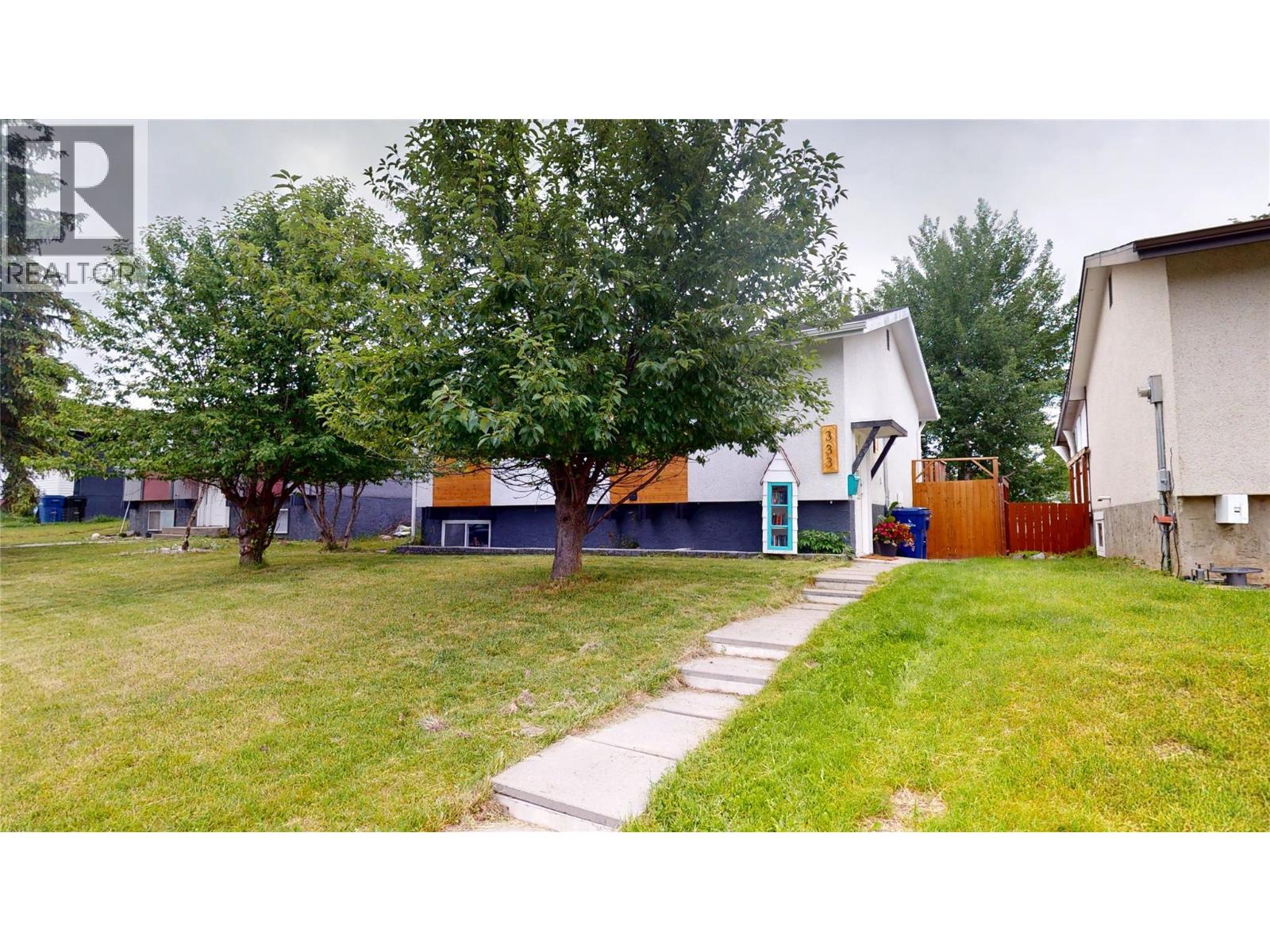 333 21st Avenue S, Cranbrook, British Columbia  V1C 3H6 - Photo 1 - 10391778