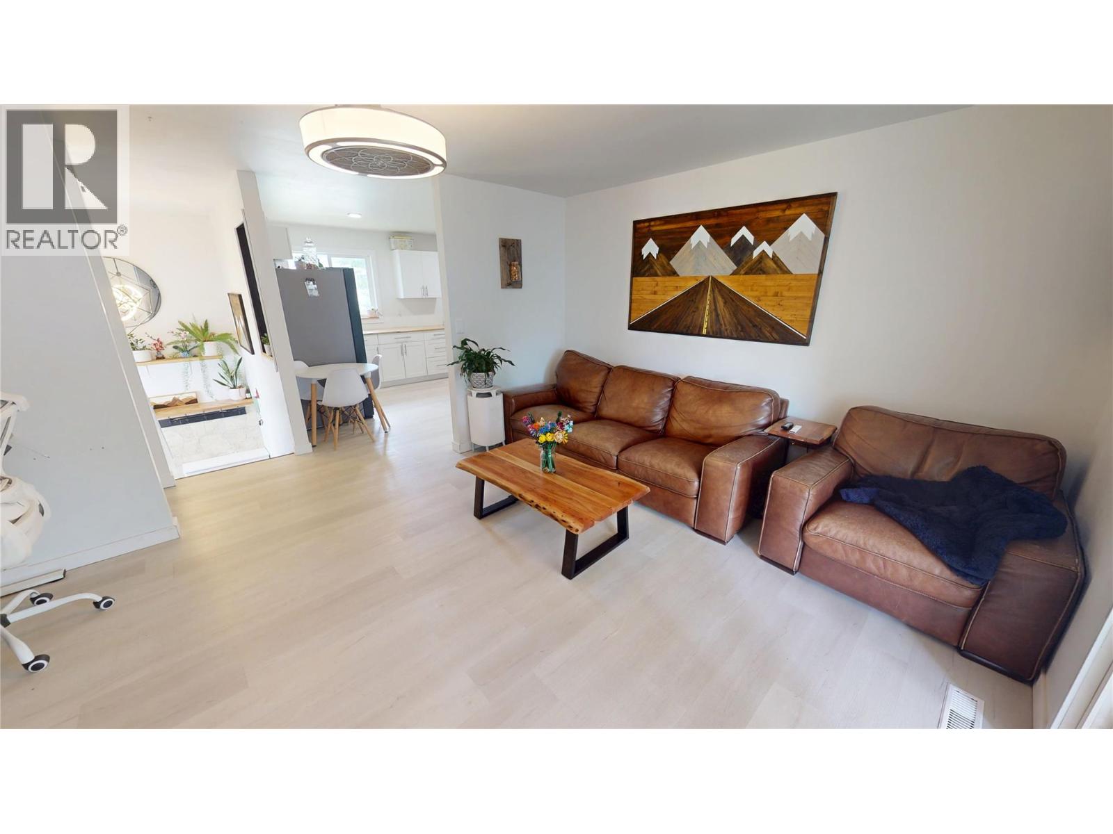 333 21st Avenue S, Cranbrook, British Columbia  V1C 3H6 - Photo 6 - 10391778