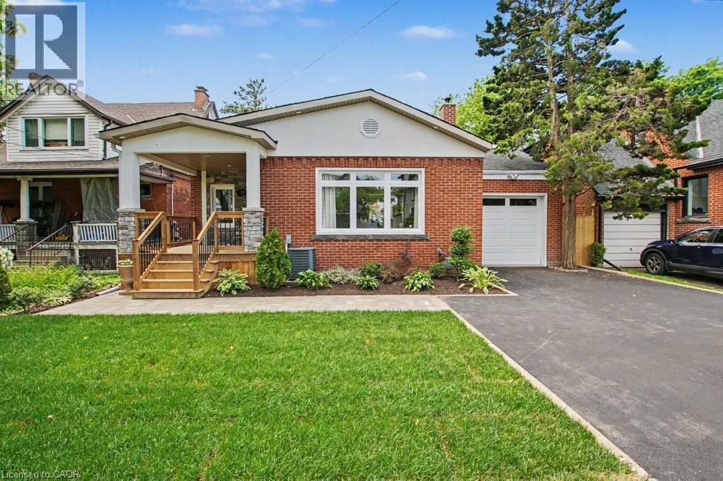 72 Mountain Park Avenue, Hamilton, Ontario  L9A 1A3 - Photo 1 - 40840816