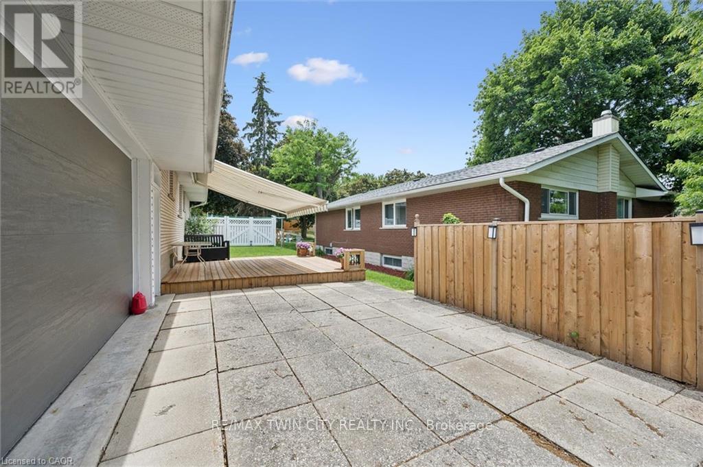 221 Willowdale Avenue, Waterloo, Ontario N2J 3M3 - Photo 25 - X13457062