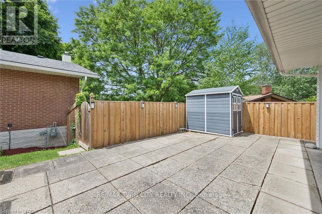 221 Willowdale Avenue, Waterloo, Ontario N2J 3M3 - Photo 30 - X13457062