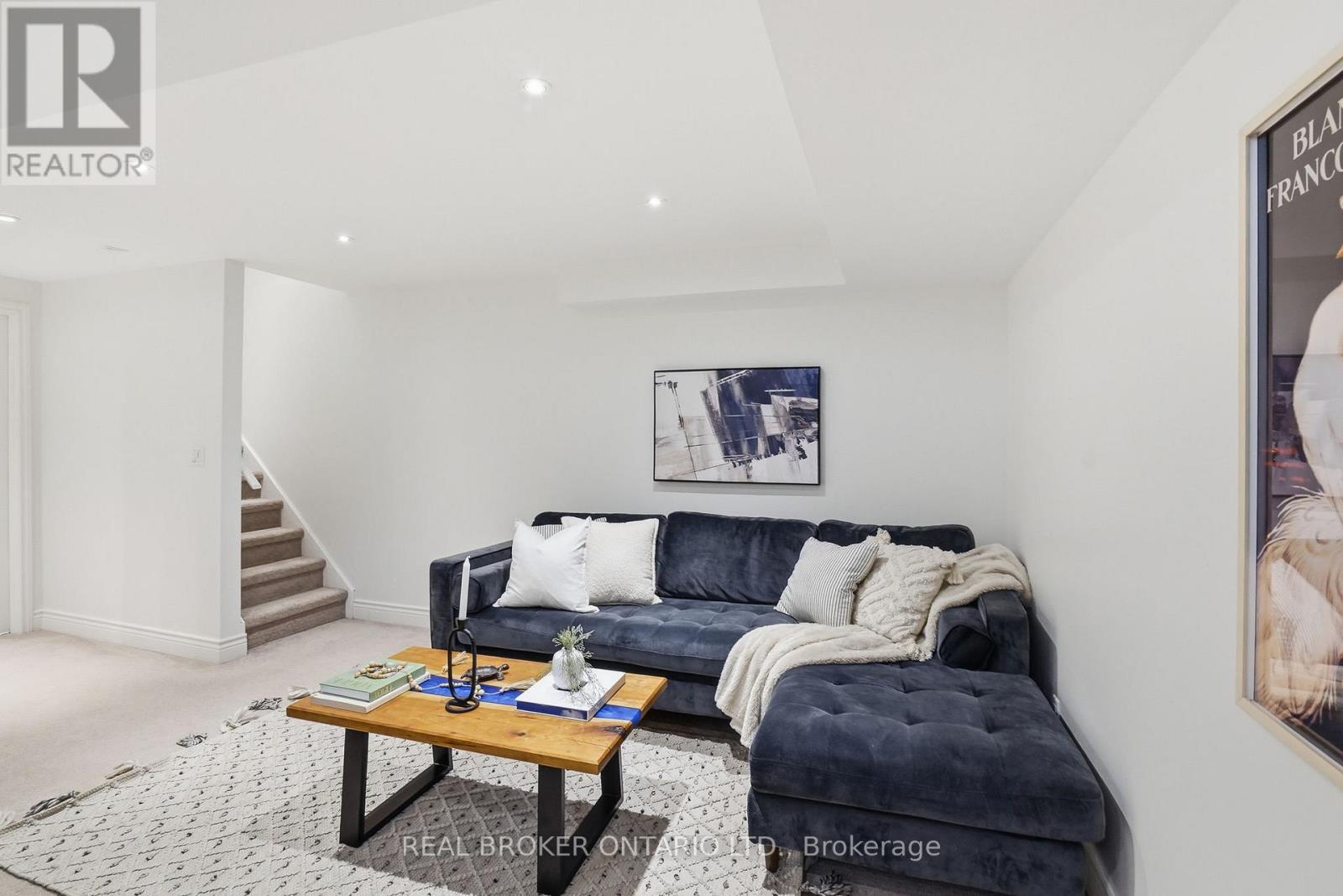 29 Sunnycroft Court, Hamilton, Ontario  L8B 0L3 - Photo 31 - X13457120