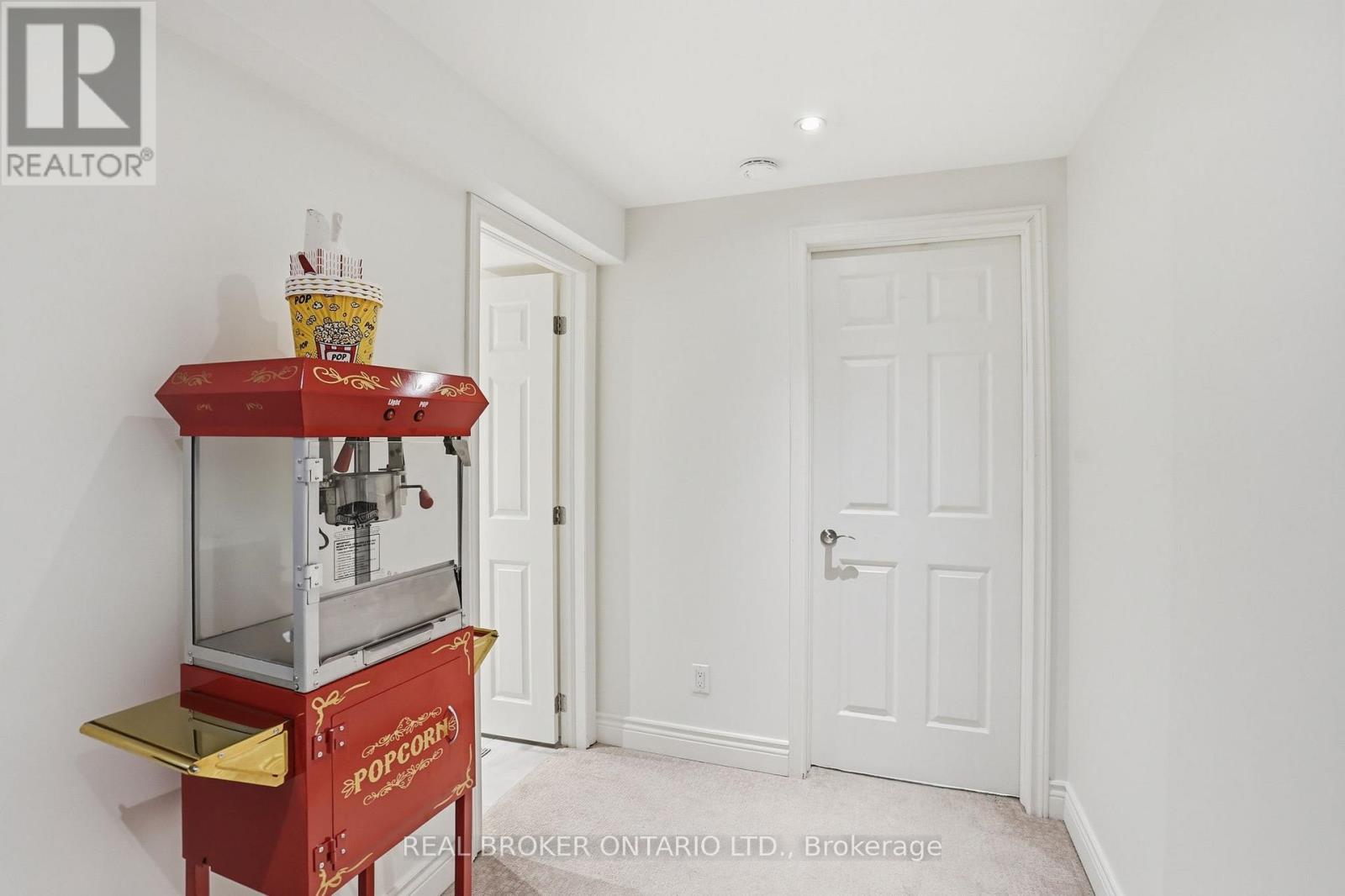 29 Sunnycroft Court, Hamilton, Ontario  L8B 0L3 - Photo 33 - X13457120