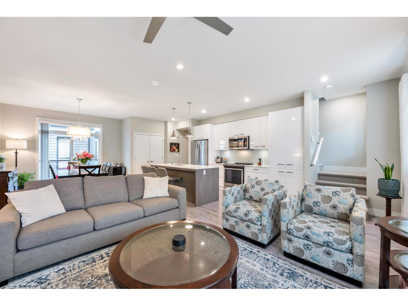 31 1938 N Parrallel Road, Abbotsford, British Columbia  V3G 0H1 - Photo 4 - R3136799