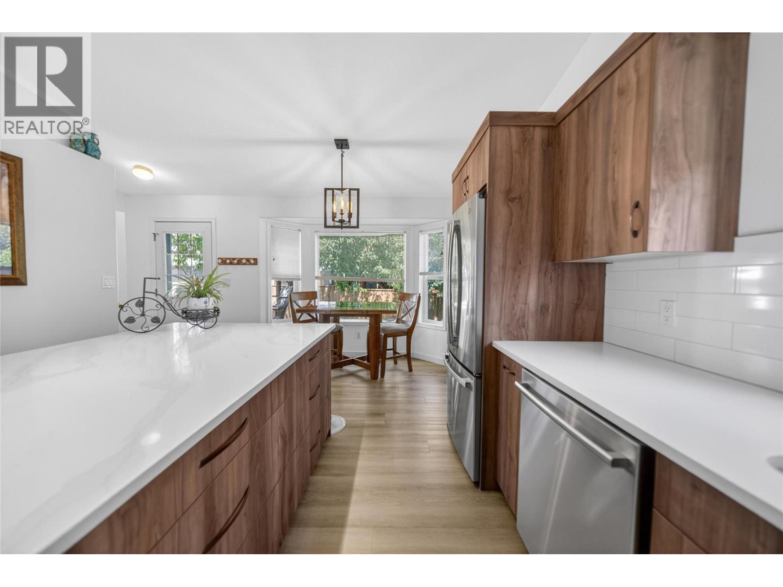 2310 Mt Baker Crescent, Cranbrook, British Columbia V1C 6M1 - Photo 8 - 10391319