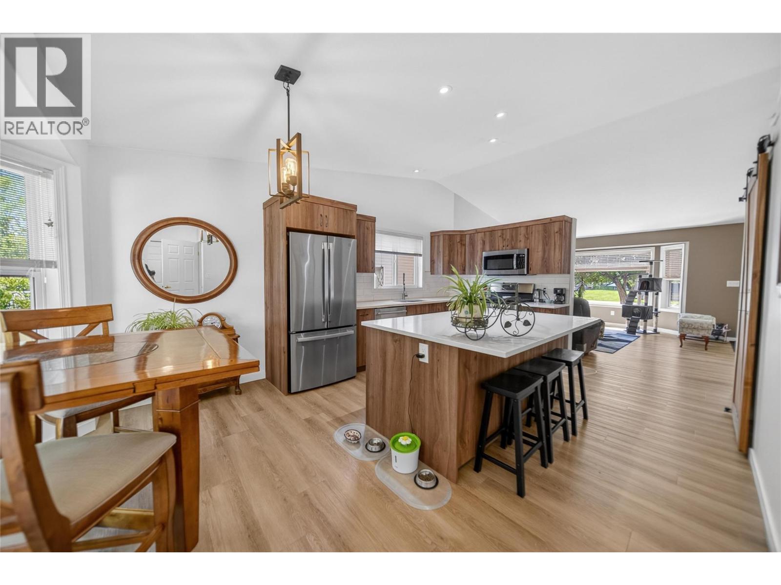 2310 Mt Baker Crescent, Cranbrook, British Columbia V1C 6M1 - Photo 6 - 10391319