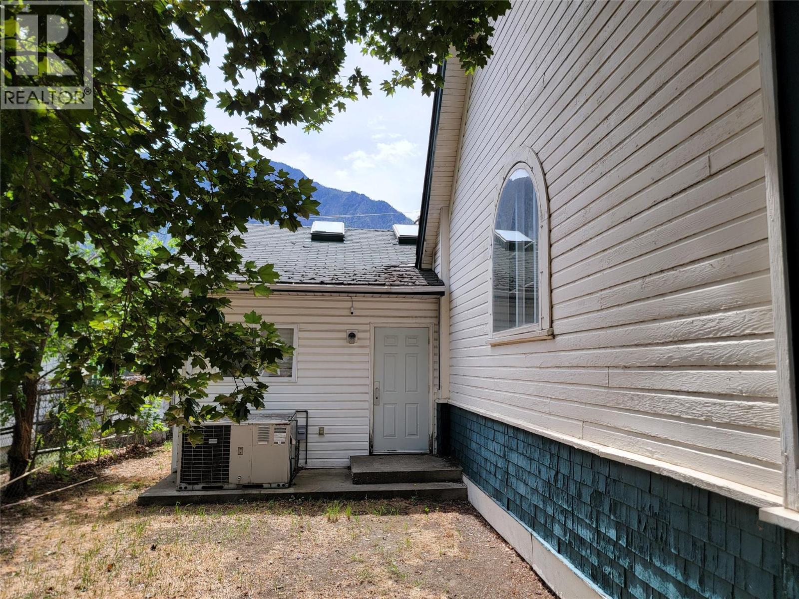 607a 5th Street, Keremeos, British Columbia  V0X 1N3 - Photo 75 - 10389962