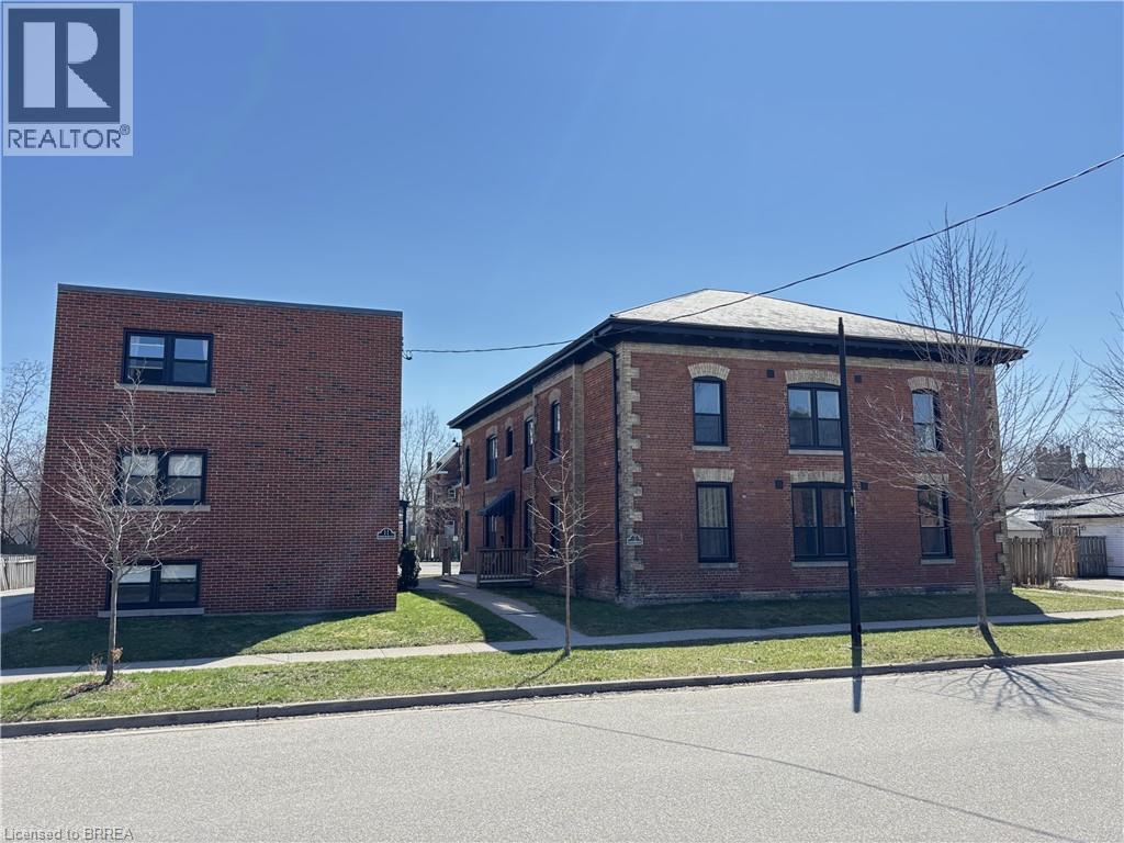11 Sheridan Street Unit# 1, Brantford, Ontario  N3T 2P7 - Photo 12 - 40839903