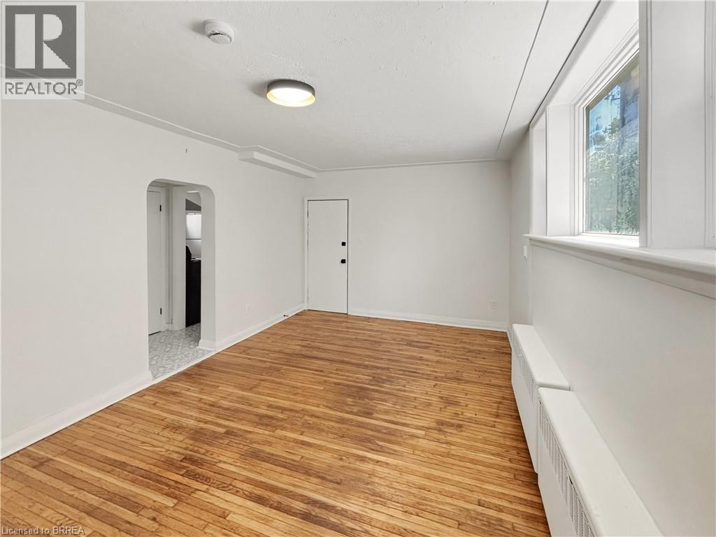 11 Sheridan Street Unit# 1, Brantford, Ontario  N3T 2P7 - Photo 2 - 40839903