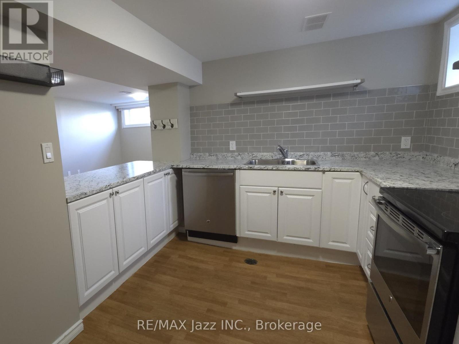 Basement - 127 Lupin Drive, Whitby, Ontario  L1N 1X9 - Photo 7 - E13457274