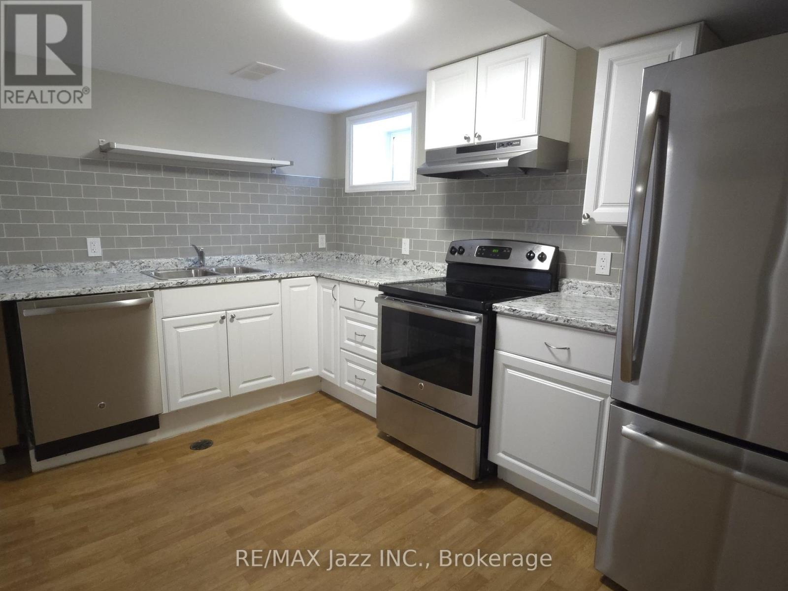 Basement - 127 Lupin Drive, Whitby, Ontario  L1N 1X9 - Photo 8 - E13457274