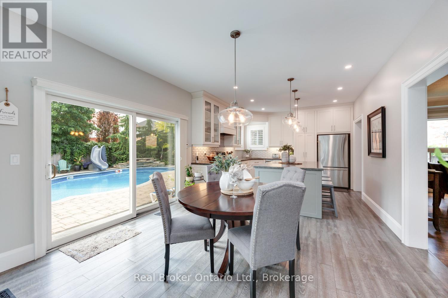52 Brough Court, Clarington, Ontario  L1C 0B7 - Photo 12 - E13457286