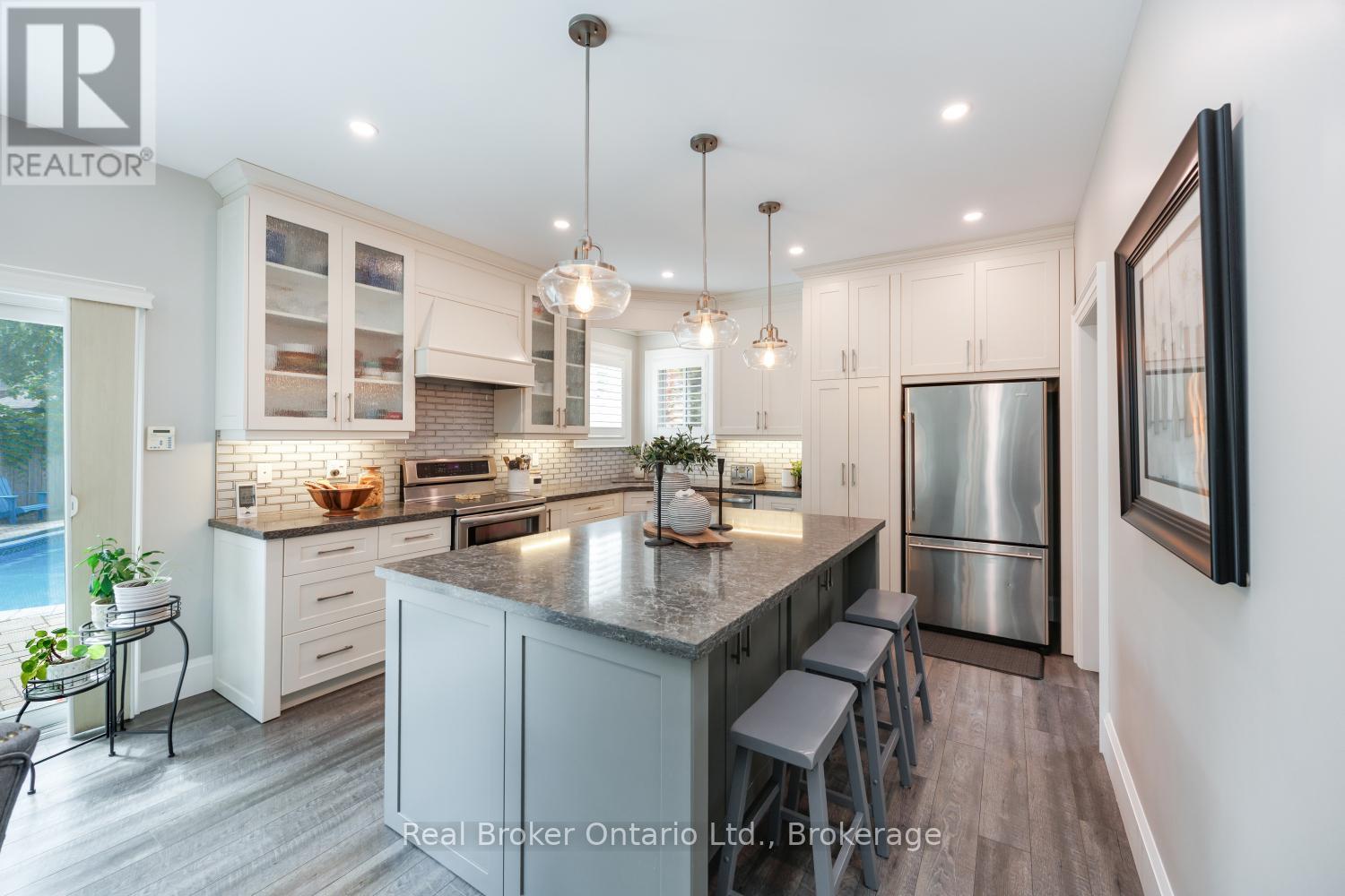 52 Brough Court, Clarington, Ontario  L1C 0B7 - Photo 15 - E13457286