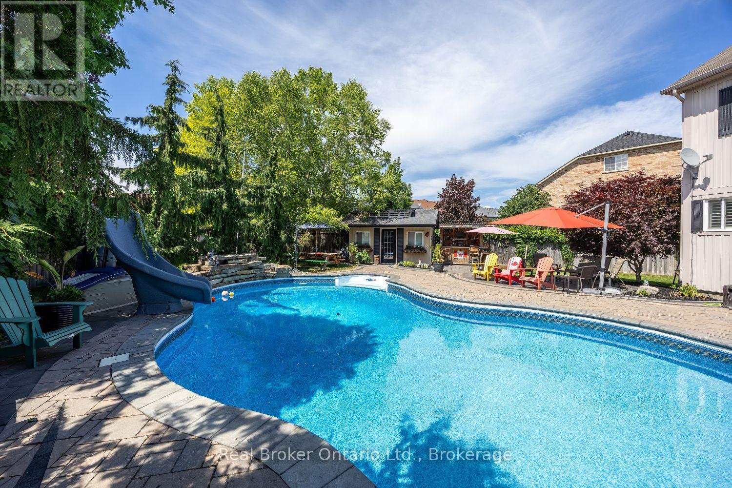 52 Brough Court, Clarington, Ontario  L1C 0B7 - Photo 37 - E13457286