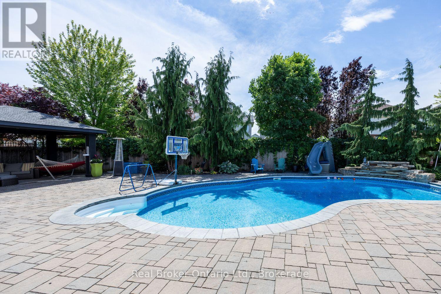 52 Brough Court, Clarington, Ontario  L1C 0B7 - Photo 38 - E13457286