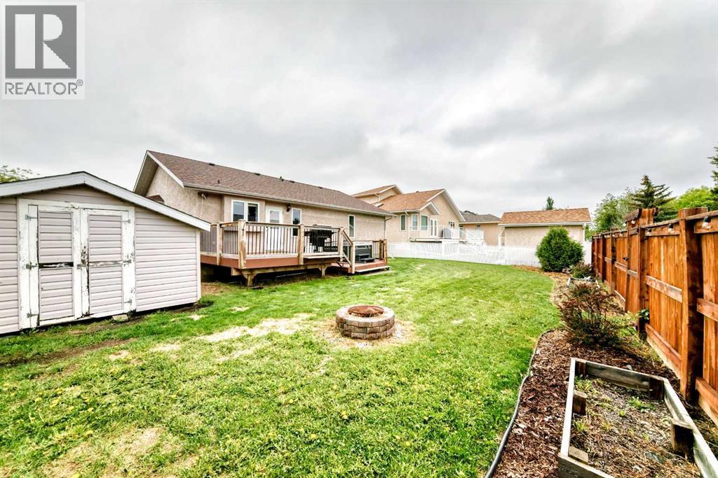 5910 60 Ave, Ponoka, Alberta  T4J 1T7 - Photo 46 - A2318131