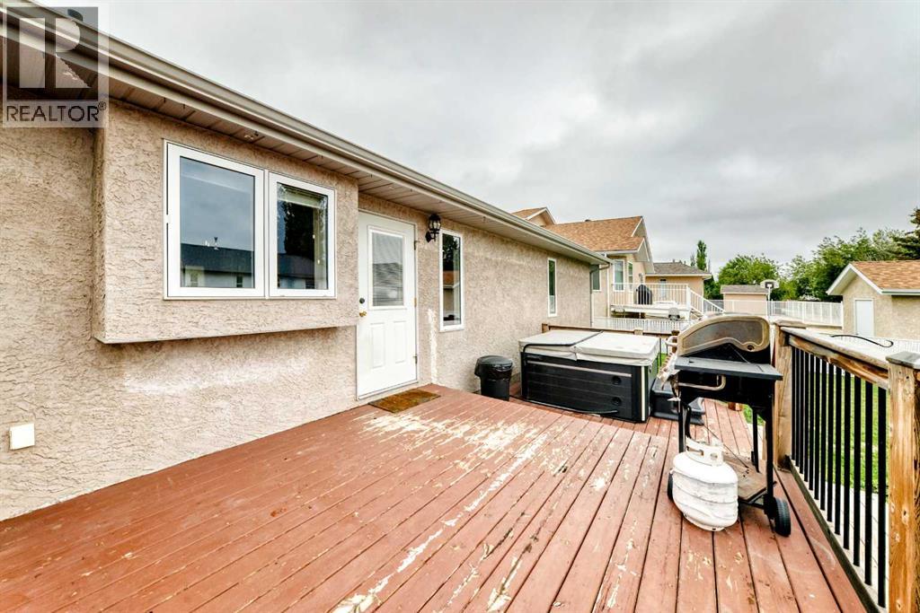 5910 60 Ave, Ponoka, Alberta  T4J 1T7 - Photo 42 - A2318131
