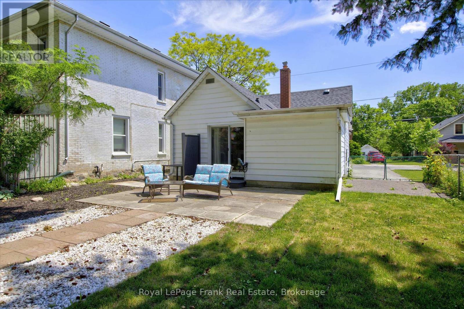 498 Hopkins Avenue, Peterborough, Ontario  K9H 2R8 - Photo 13 - X13457262