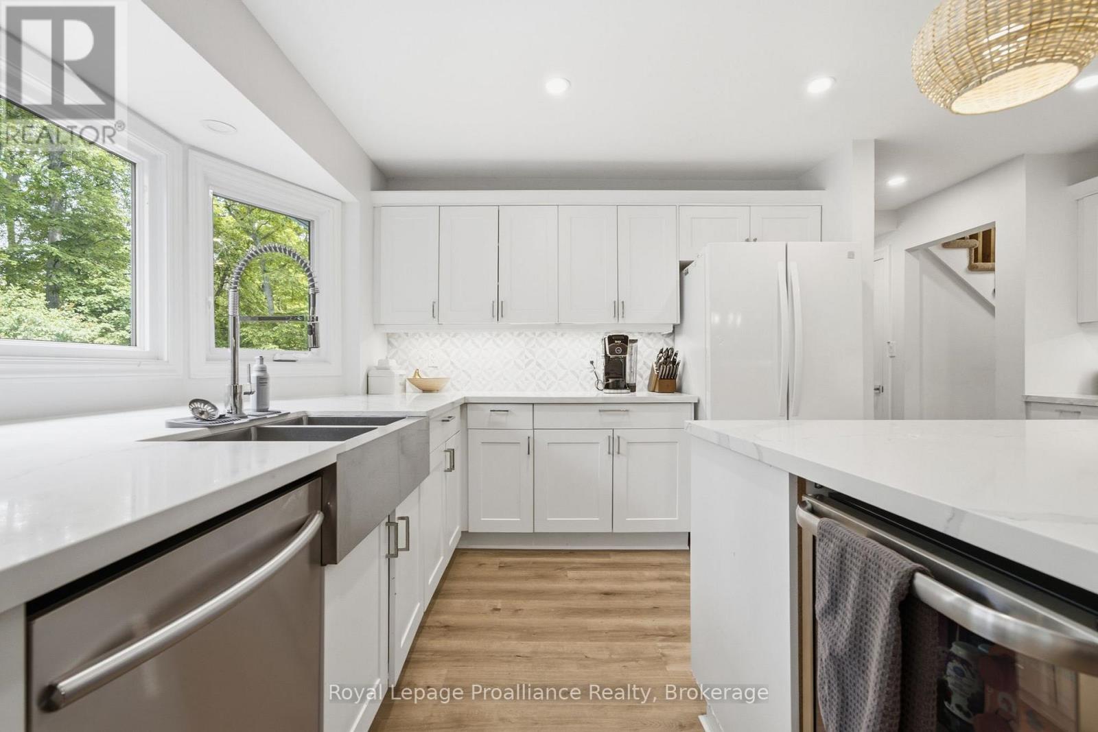 1353 Wallbridge Loyalist Road, Quinte West, Ontario  K8N 4Z5 - Photo 16 - X13457504