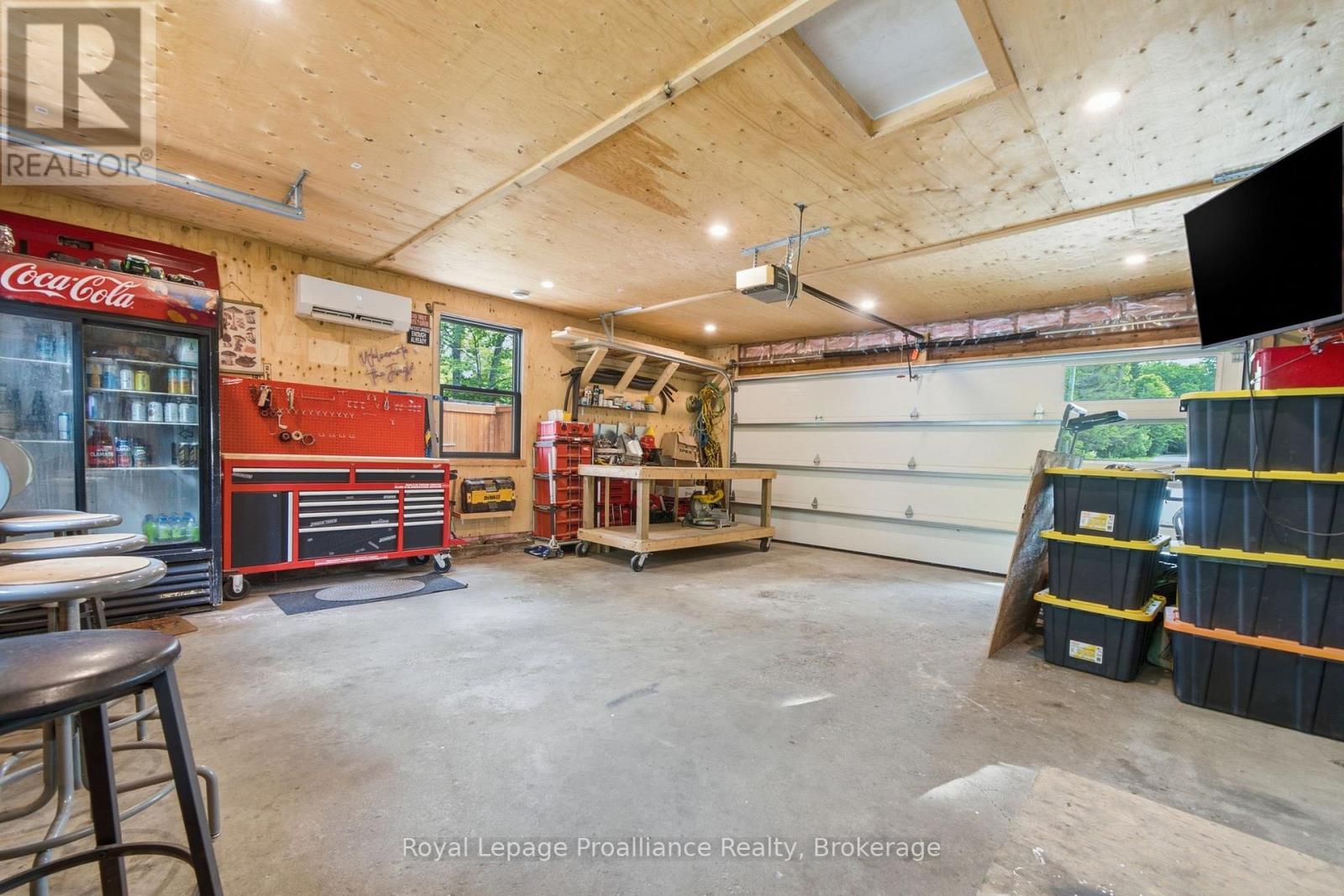 1353 Wallbridge Loyalist Road, Quinte West, Ontario  K8N 4Z5 - Photo 42 - X13457504