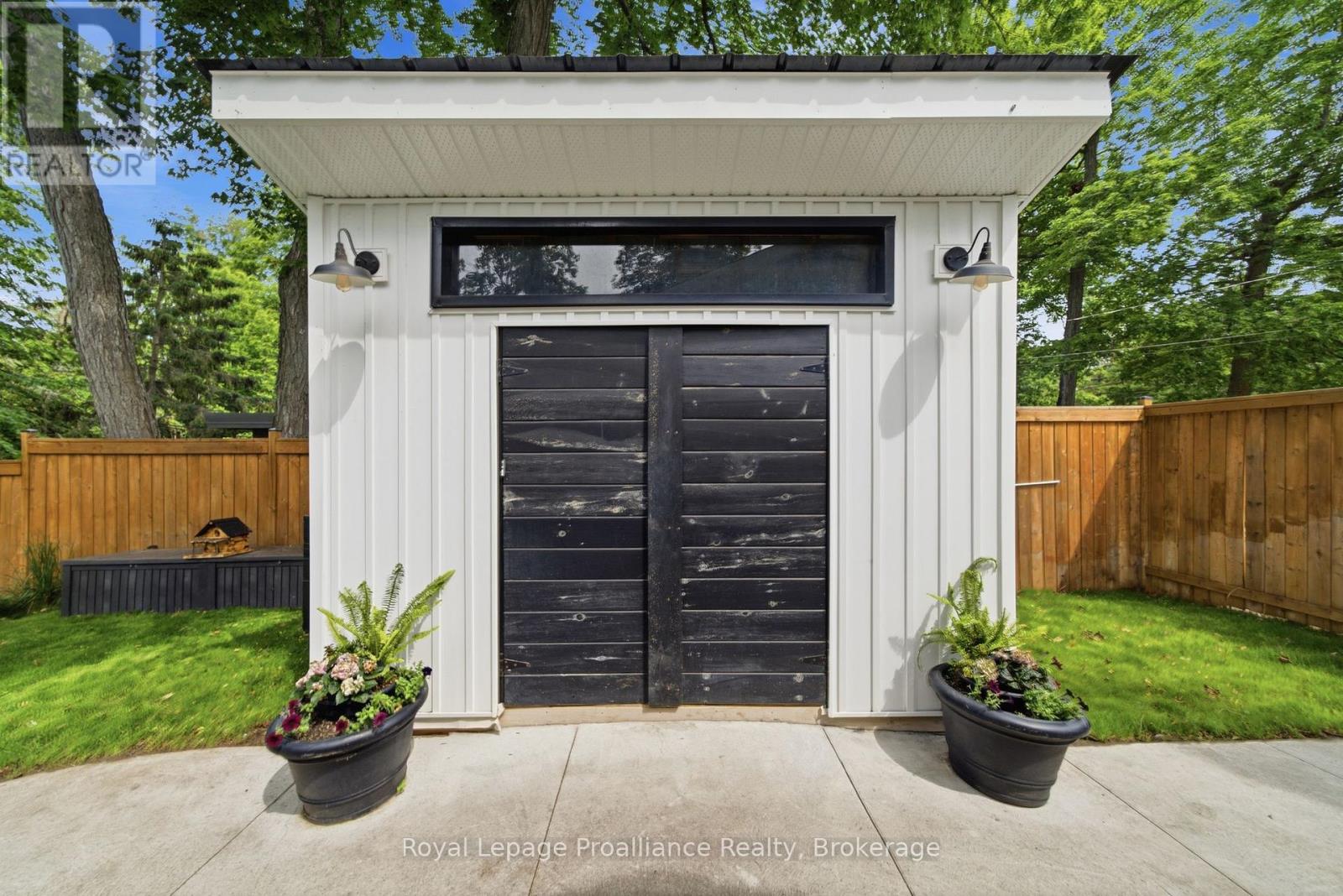 1353 Wallbridge Loyalist Road, Quinte West, Ontario  K8N 4Z5 - Photo 49 - X13457504