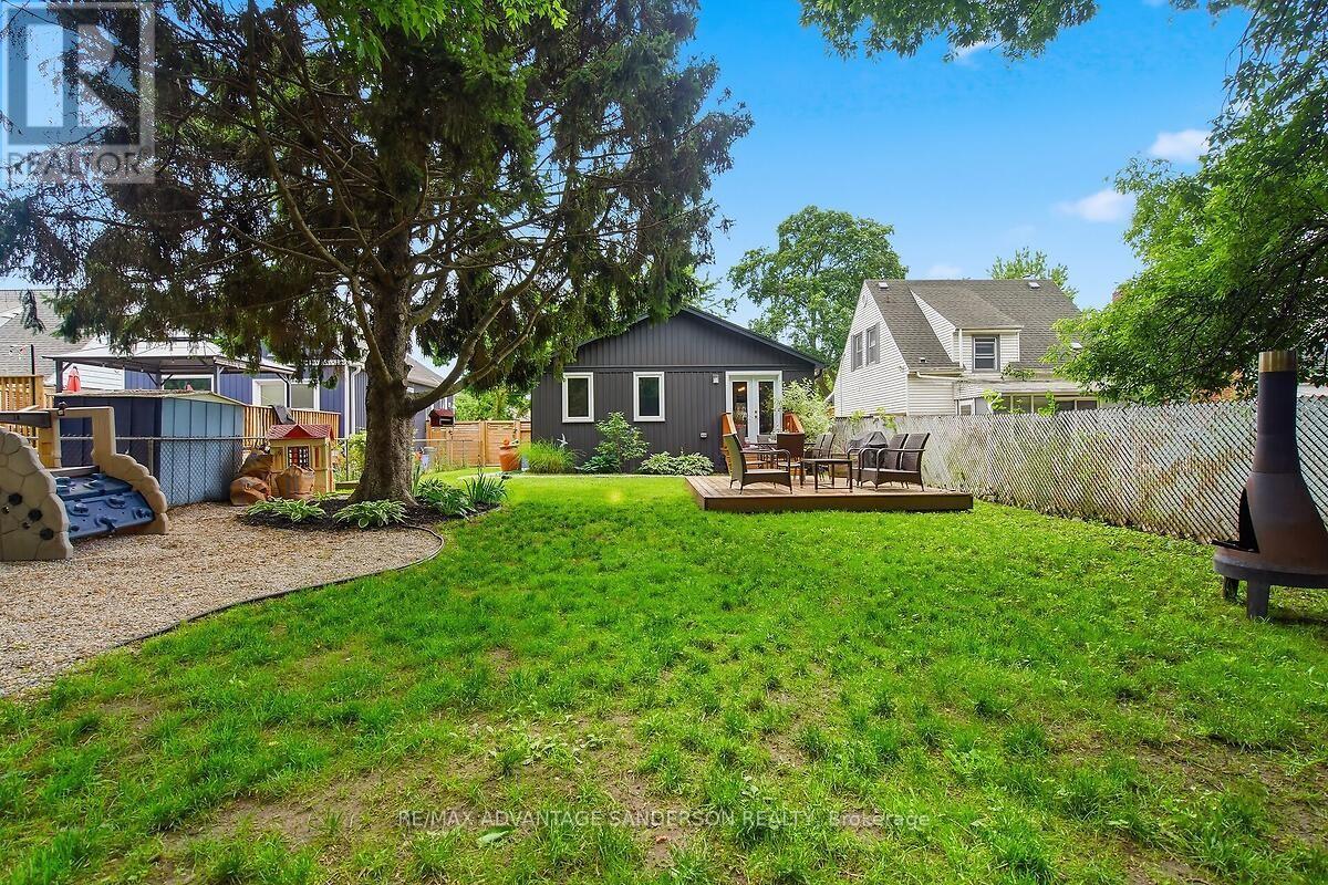 1226 Wilton Avenue, London East, Ontario  N5W 2G8 - Photo 38 - X13457290