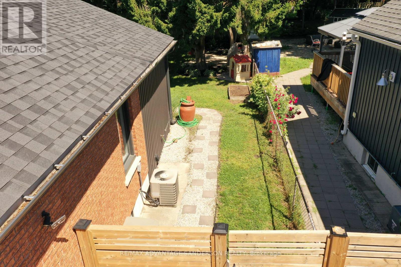 1226 Wilton Avenue, London East, Ontario  N5W 2G8 - Photo 6 - X13457290