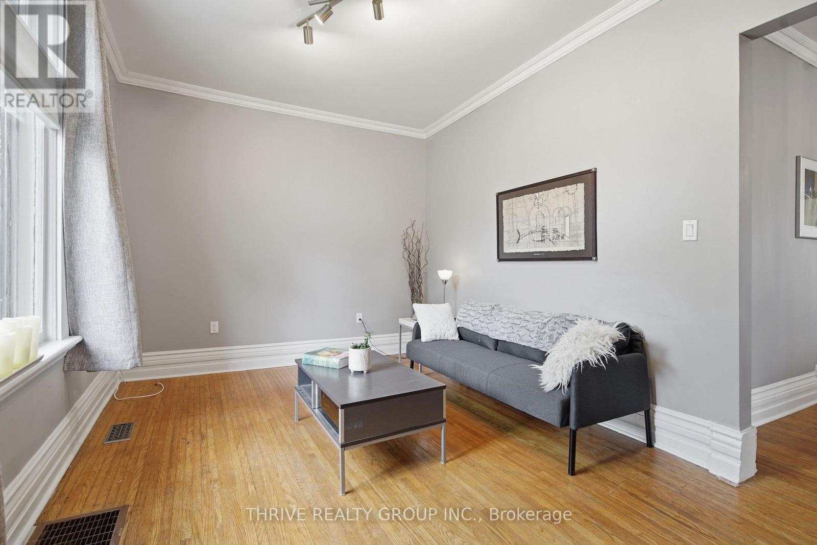 62 Tecumseh Avenue E, London South, Ontario  N6C 1R8 - Photo 11 - X13457326