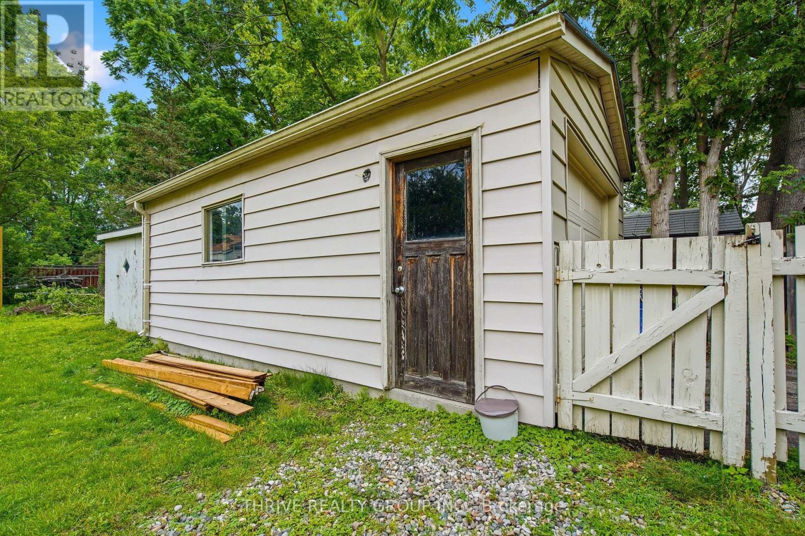 62 Tecumseh Avenue E, London South, Ontario  N6C 1R8 - Photo 34 - X13457326