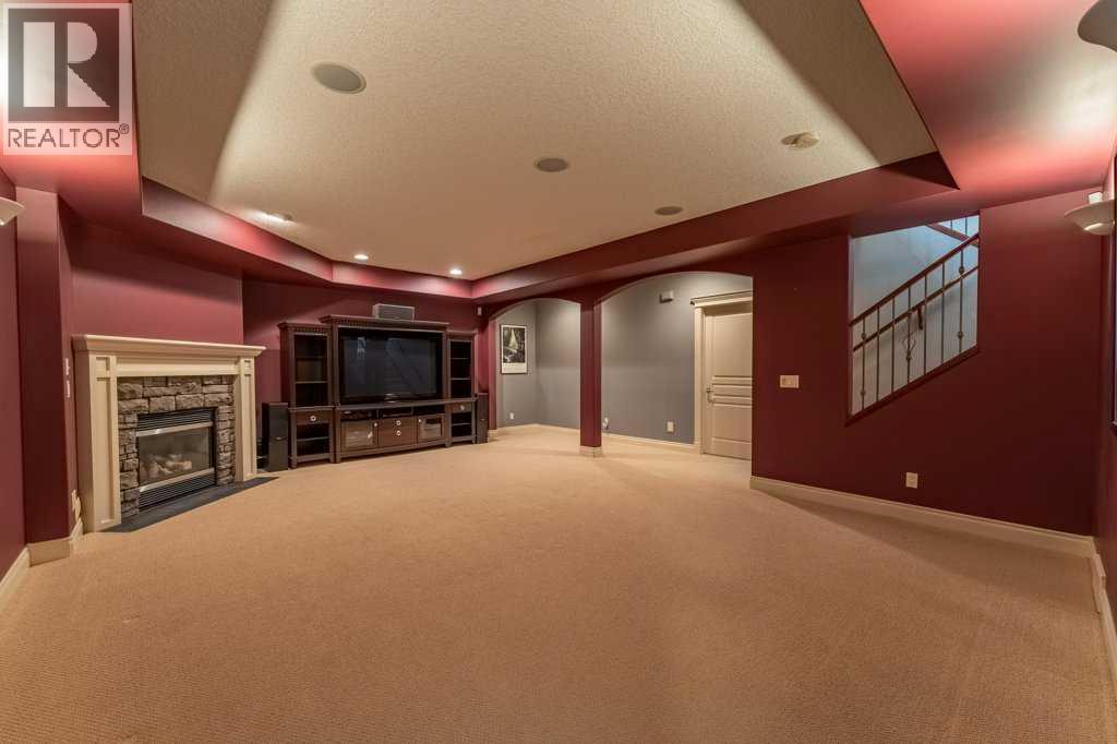 123 Valley Creek Road NW, Calgary, Alberta  T3B 5W7 - Photo 30 - A2319094