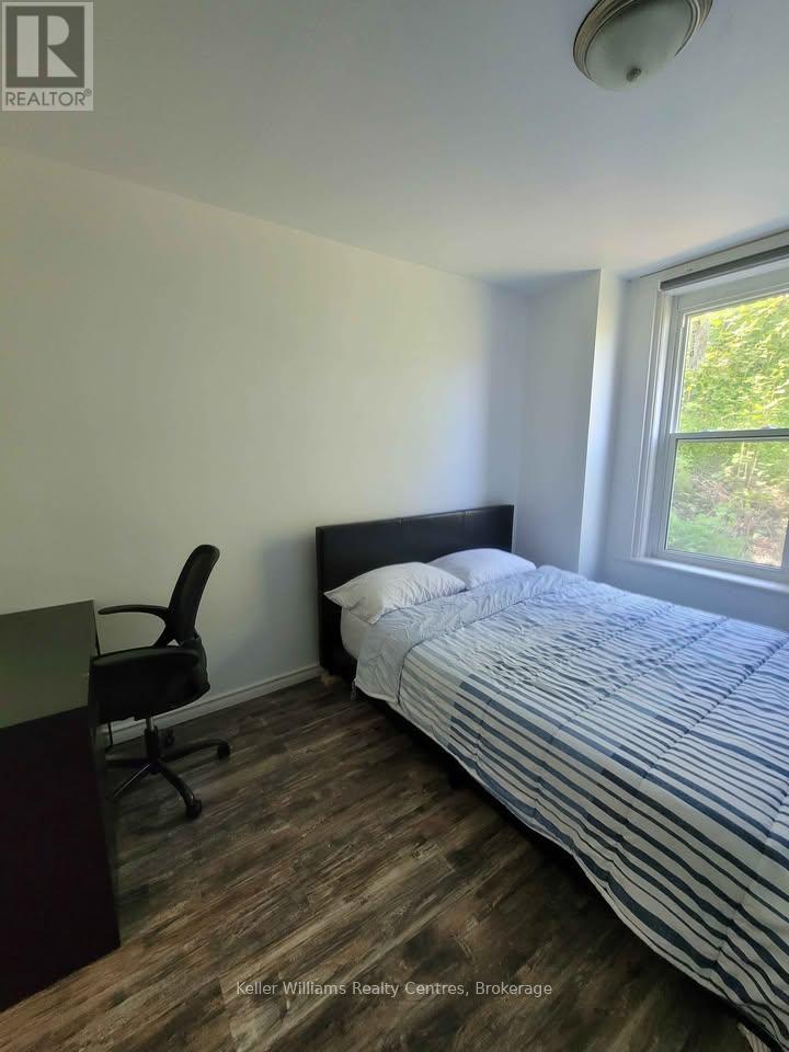 726 Berford Street, South Bruce Peninsula, Ontario  N0H 2T0 - Photo 12 - X13457516