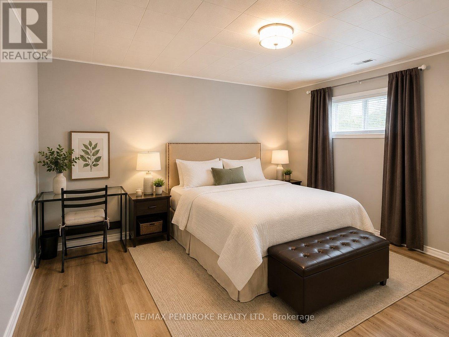 58 Selkirk Street, Petawawa, Ontario  K8H 1P4 - Photo 7 - X13457502