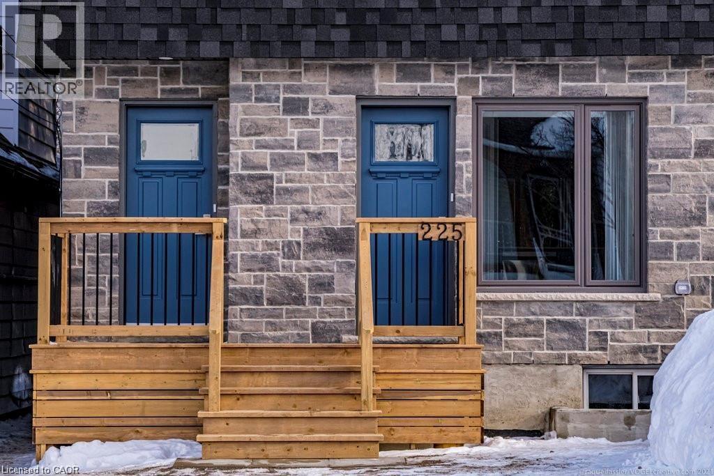 225 EAST 24TH Street Unit# B, Hamilton, Ontario