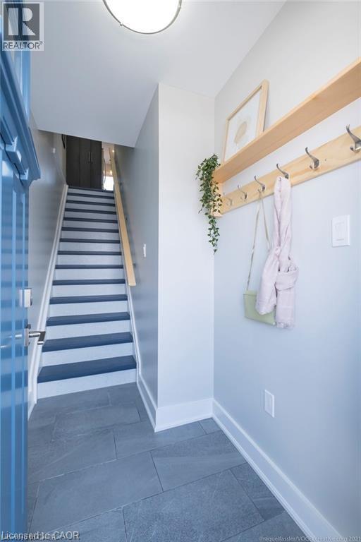 225 East 24th Street Unit# B, Hamilton, Ontario  L8V 2Y5 - Photo 2 - 40840821