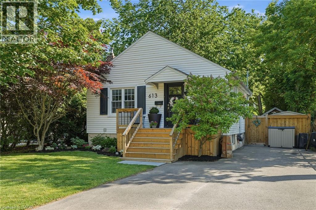 613 Clark Avenue, Burlington, Ontario   - Photo 2 - 40840817