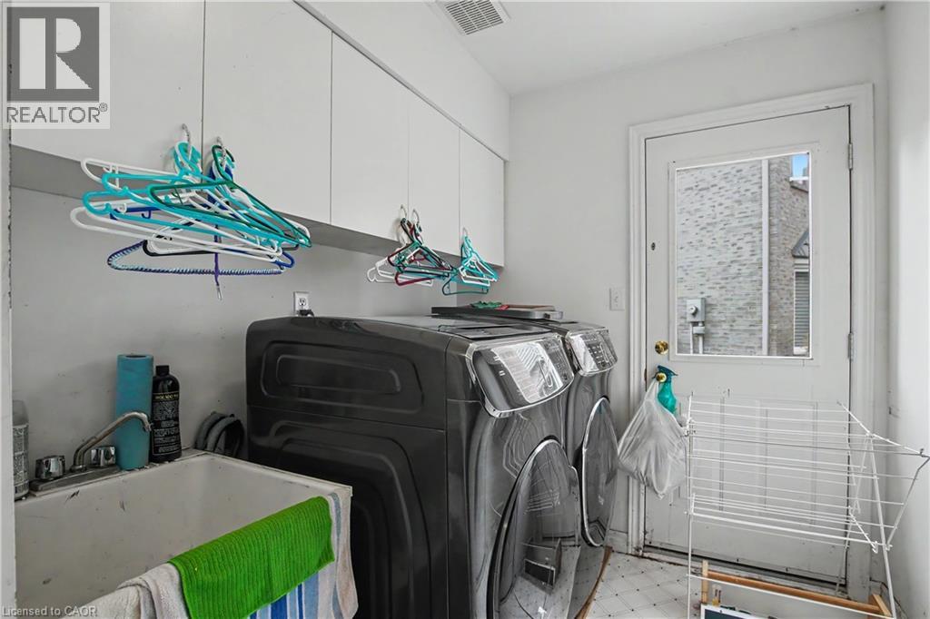 2100 Kevin Crescent, Burlington, Ontario  L7M 4E3 - Photo 20 - 40840051