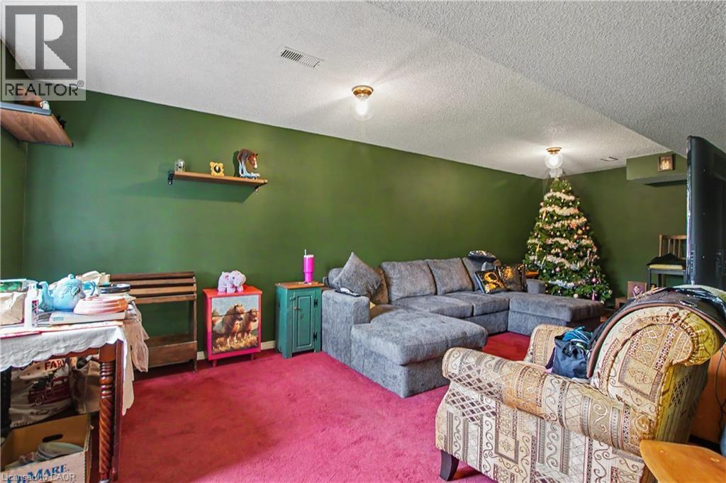 2100 Kevin Crescent, Burlington, Ontario  L7M 4E3 - Photo 31 - 40840051